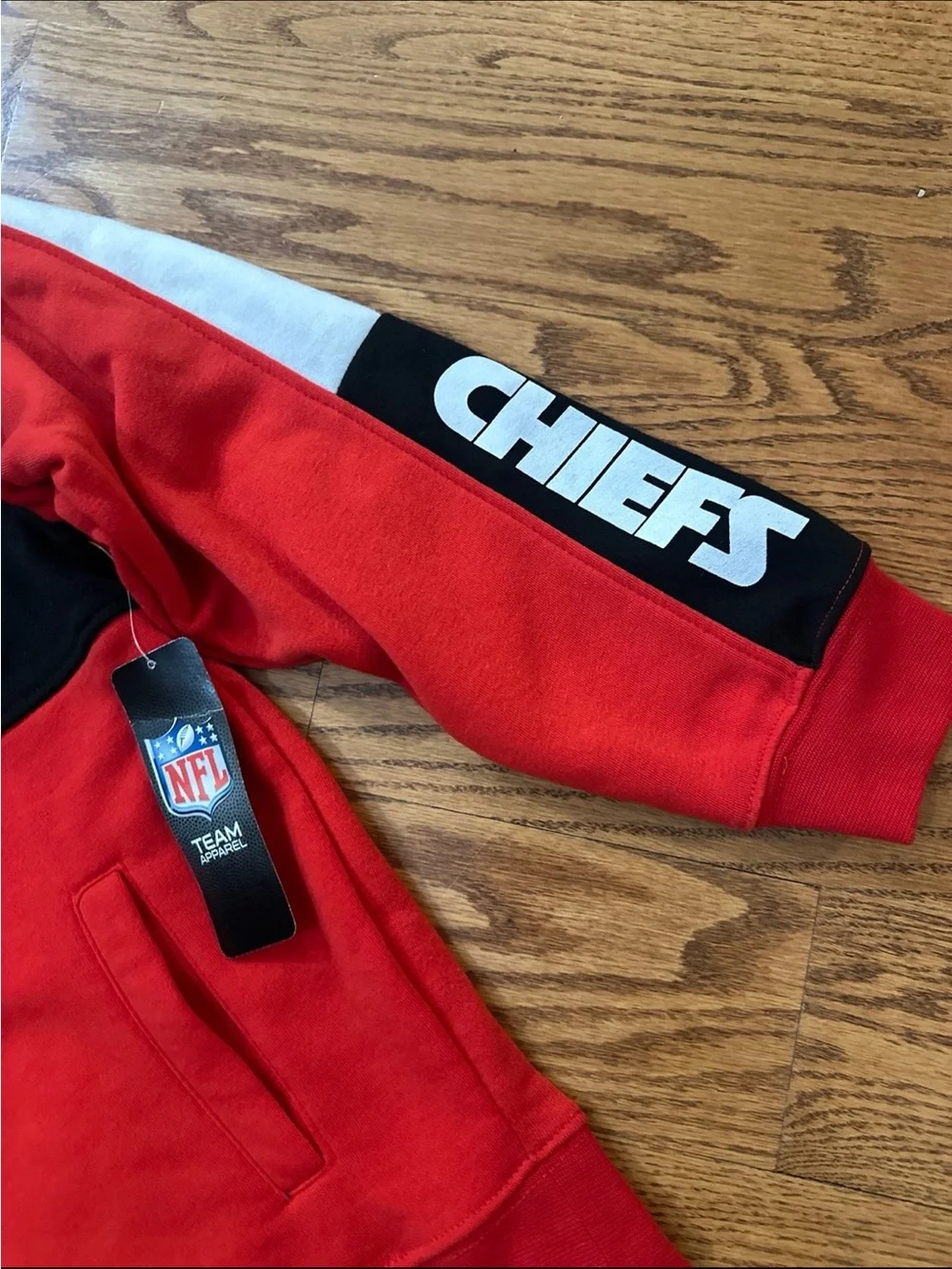 NWT KC Chiefs 1/4 Zip Hoodie Youth Size 14/16 Large/XL